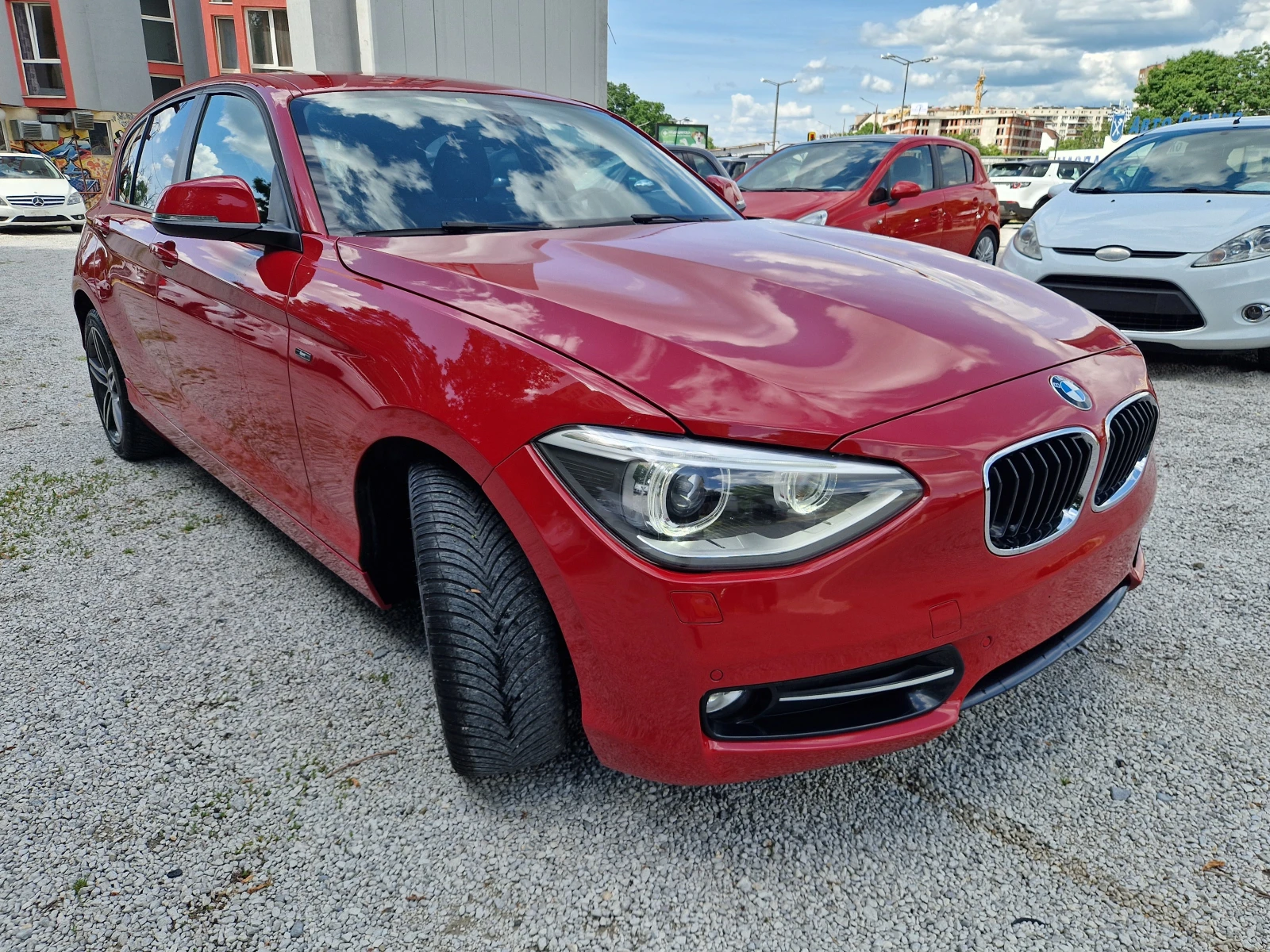 BMW 120 D/автоматик, снимка 3 - Автомобили и джипове - 53292507