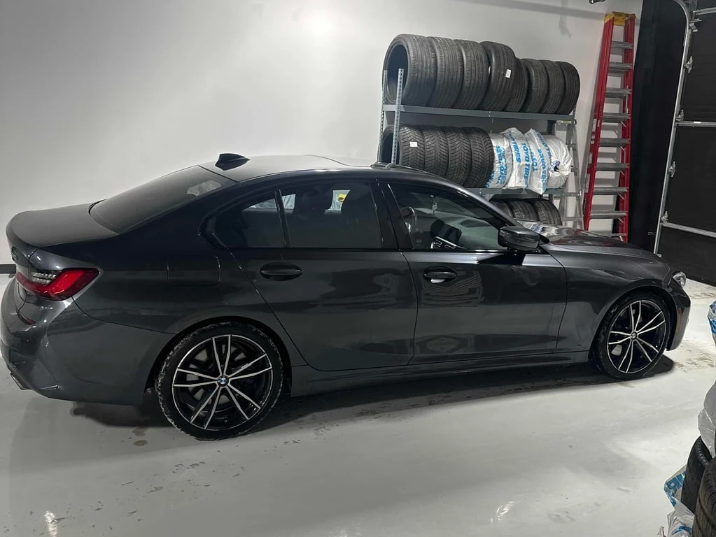 BMW 330 XDRIVE / ПОДГРЕВИ / ПАНОРАМА / ЛИЦЕНЗИРАН ПРОДАВАЧ - изображение 5