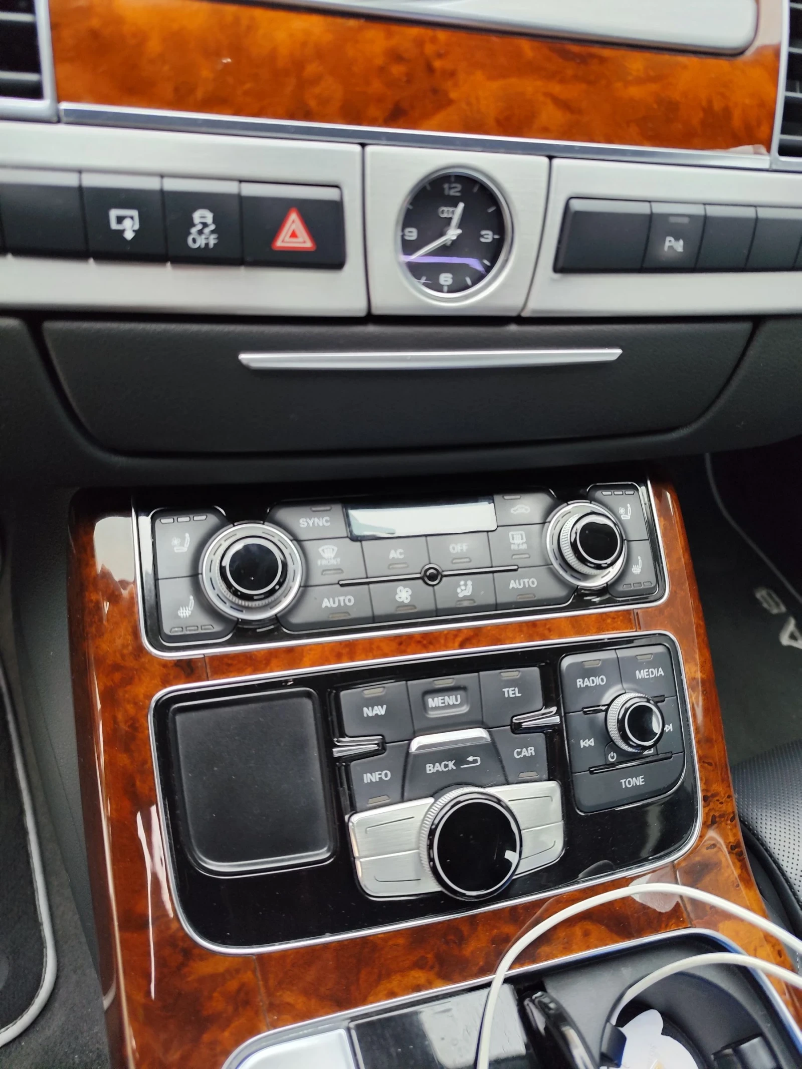 Audi A8 D4, снимка 11 - Автомобили и джипове - 53837845