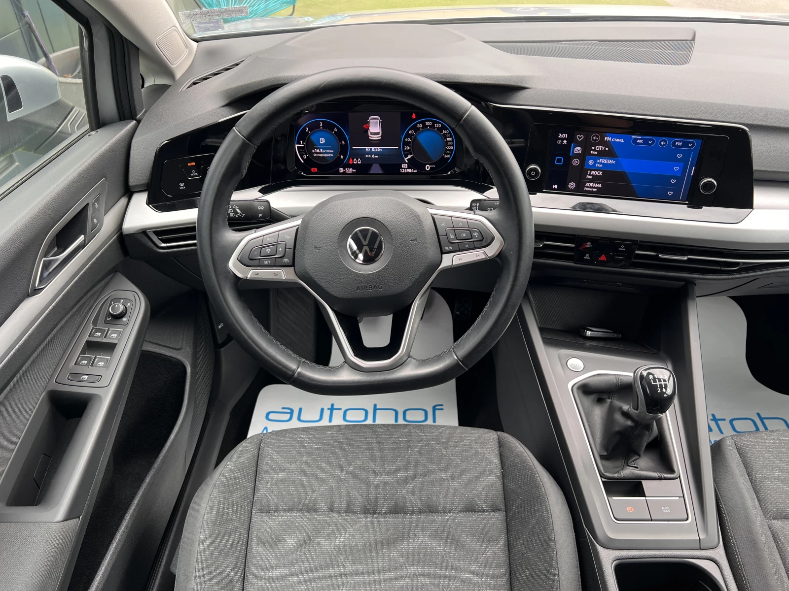 VW Golf LIFE/2.0TDI/116K.C/6МТ/ГАРАНЦИЯ, снимка 11 - Автомобили и джипове - 53974686