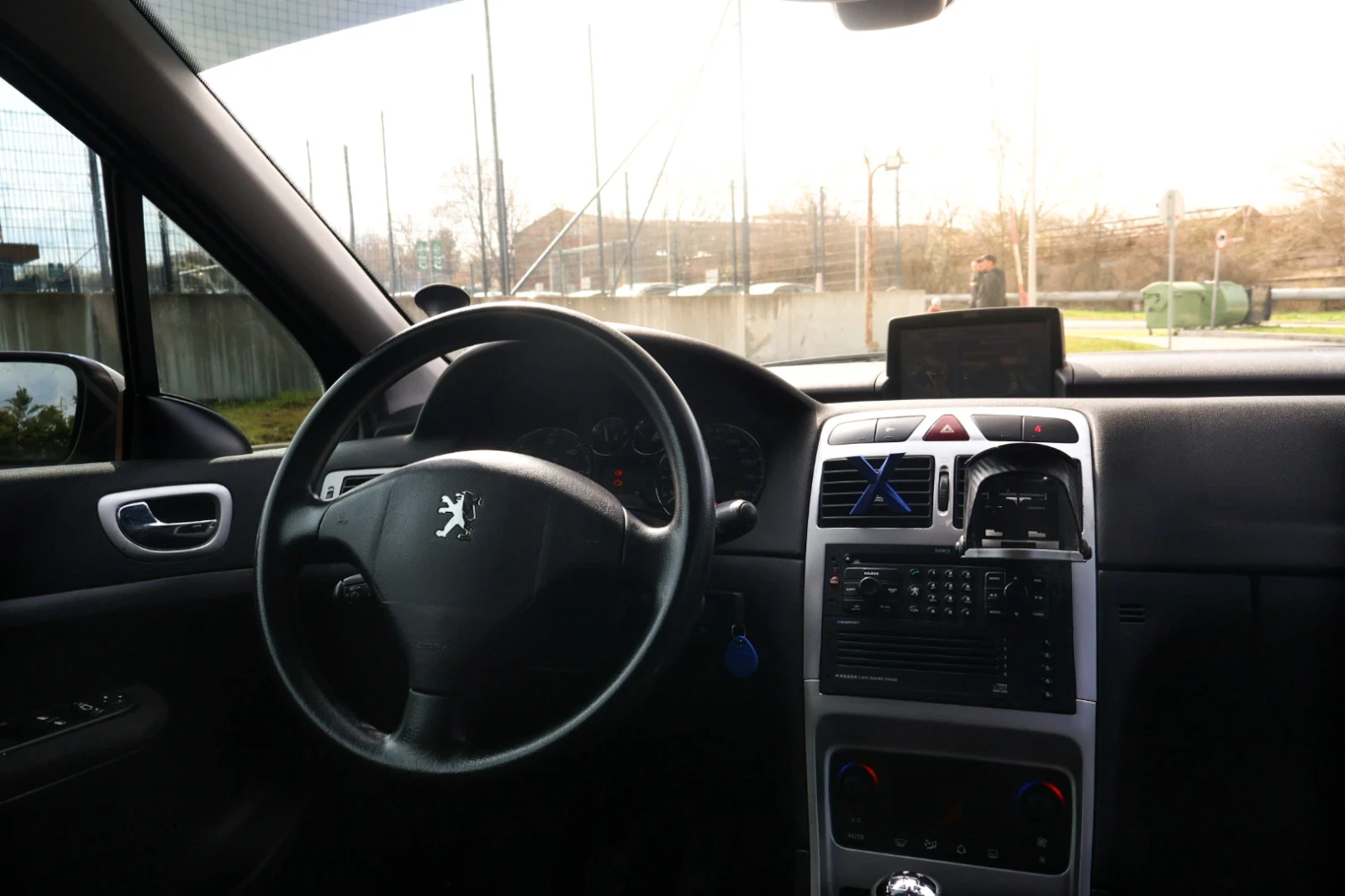 Peugeot 307, снимка 9 - Автомобили и джипове - 54095712