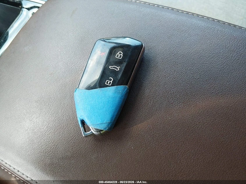 VW ID.4 Volkswagen Pro, снимка 11 - Автомобили и джипове - 55139322