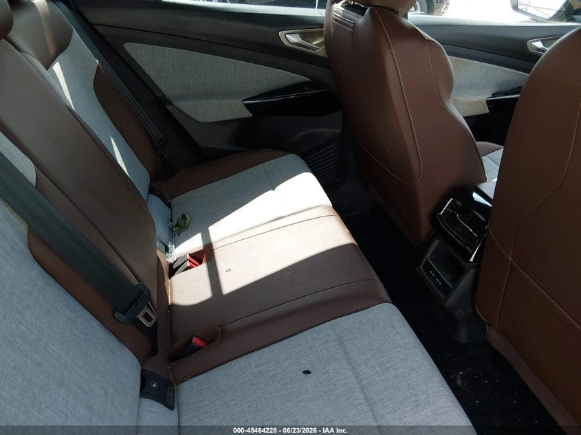 VW ID.4 Volkswagen Pro, снимка 8 - Автомобили и джипове - 55139322