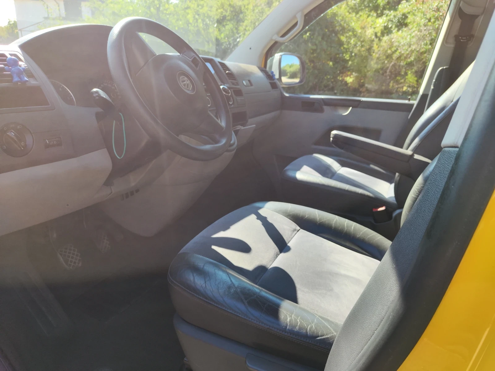 VW Multivan, снимка 6 - Автомобили и джипове - 55419679