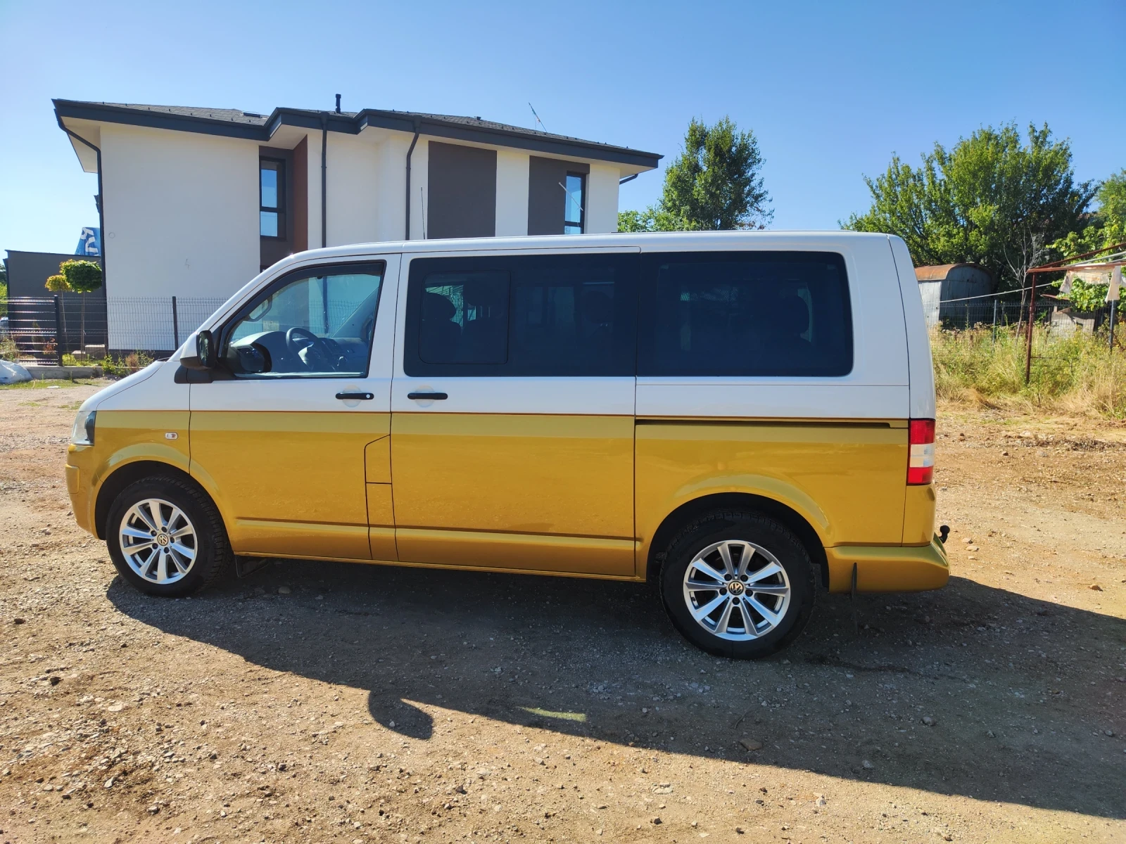 VW Multivan, снимка 5 - Автомобили и джипове - 55419679
