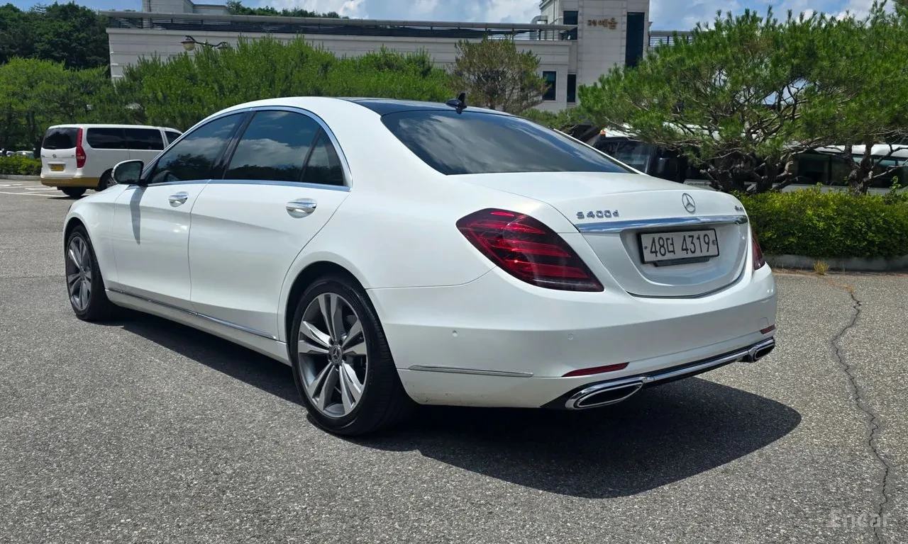 Mercedes-Benz S 400 4M LONG* 3D BURMESTER* МАСАЖ* 360* HUD* ПАНО* , снимка 7 - Автомобили и джипове - 55562268