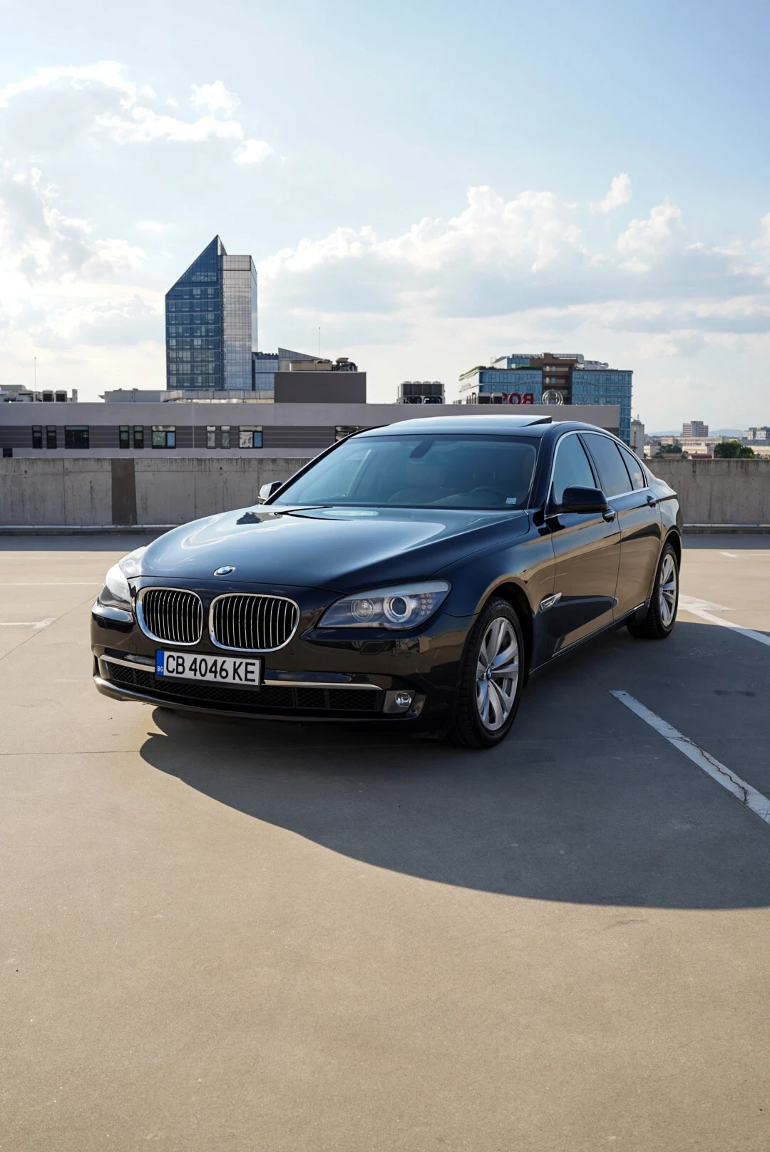 BMW 740 165, 000 km, снимка 4 - Автомобили и джипове - 55673702