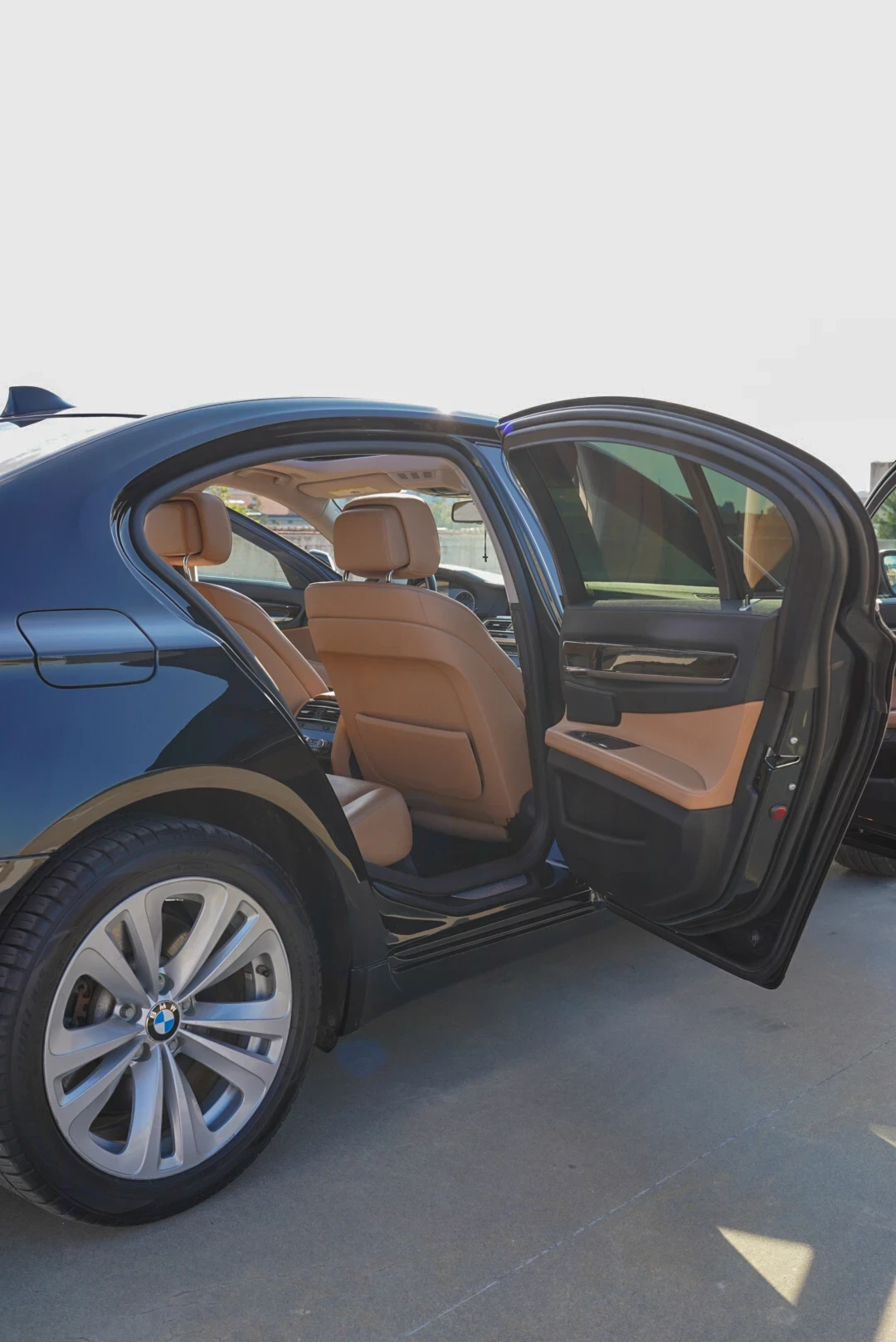 BMW 740 165, 000 km, снимка 8 - Автомобили и джипове - 55673702