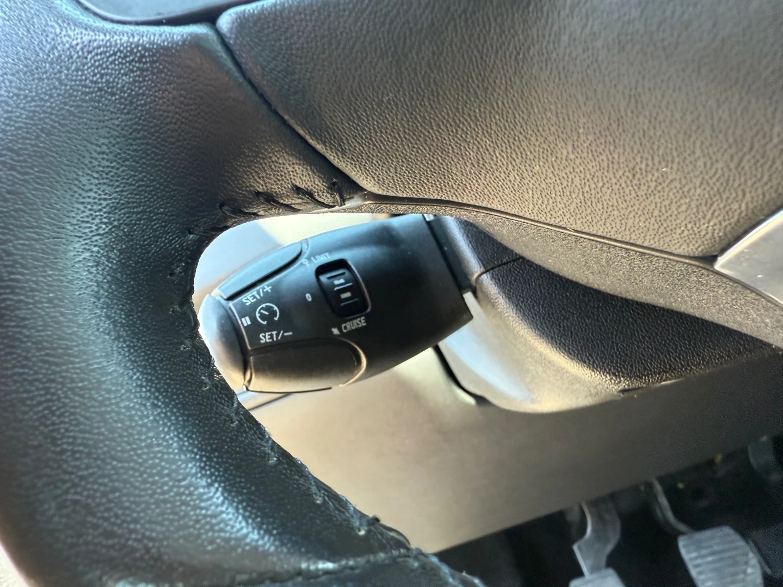 Peugeot 208 1.2/Allure/Full option/360* /Euro6, снимка 15 - Автомобили и джипове - 55941390
