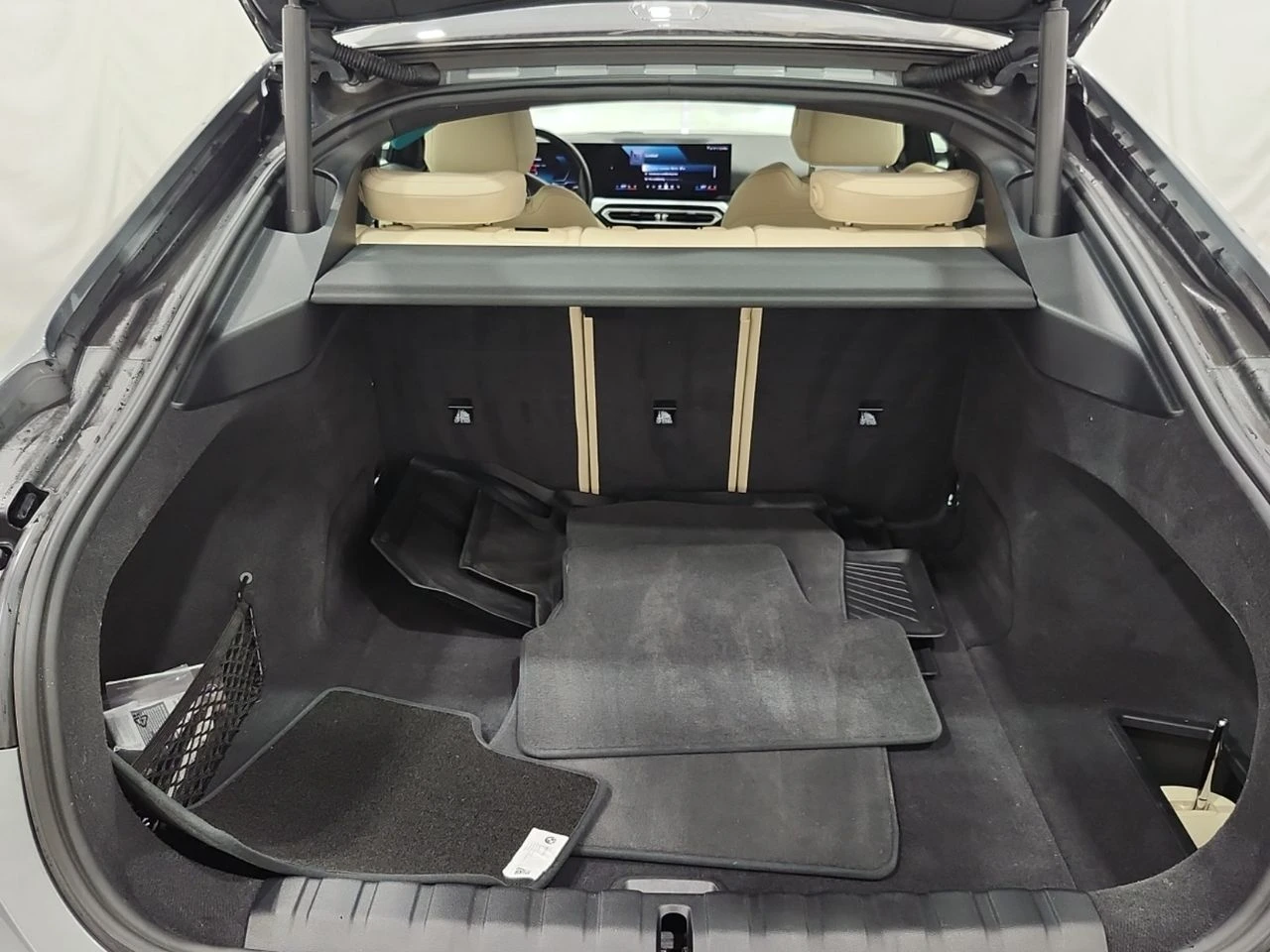 BMW i4 EDRIVE35 | Mobile.bg � ����������� 14