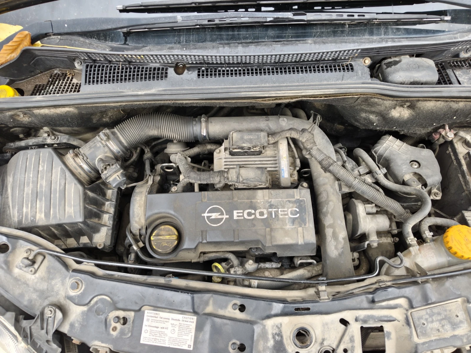 Opel Meriva 1.7CDTI, снимка 6 - Автомобили и джипове - 56232620