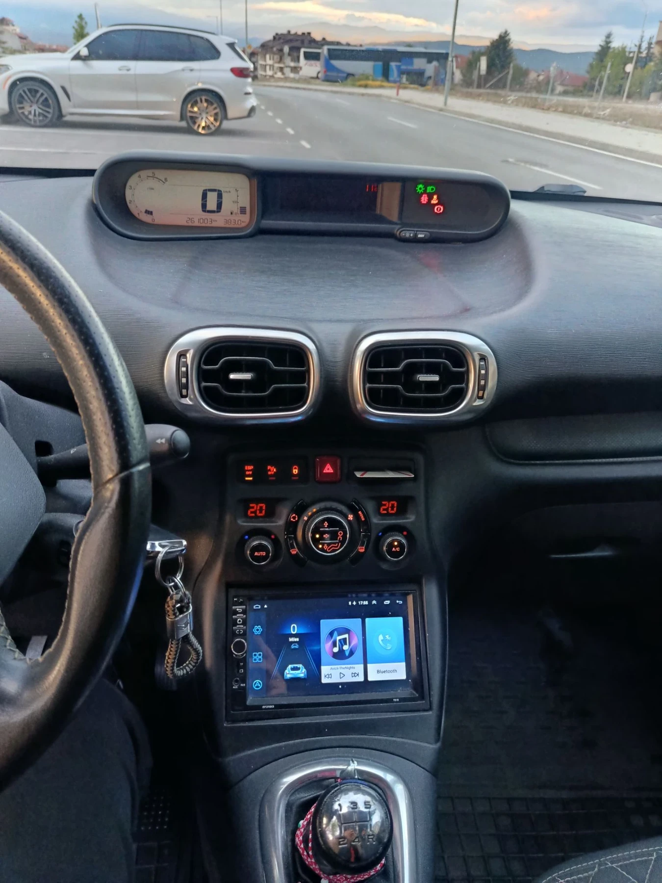 Citroen C3 Picasso, снимка 10 - Автомобили и джипове - 56247838