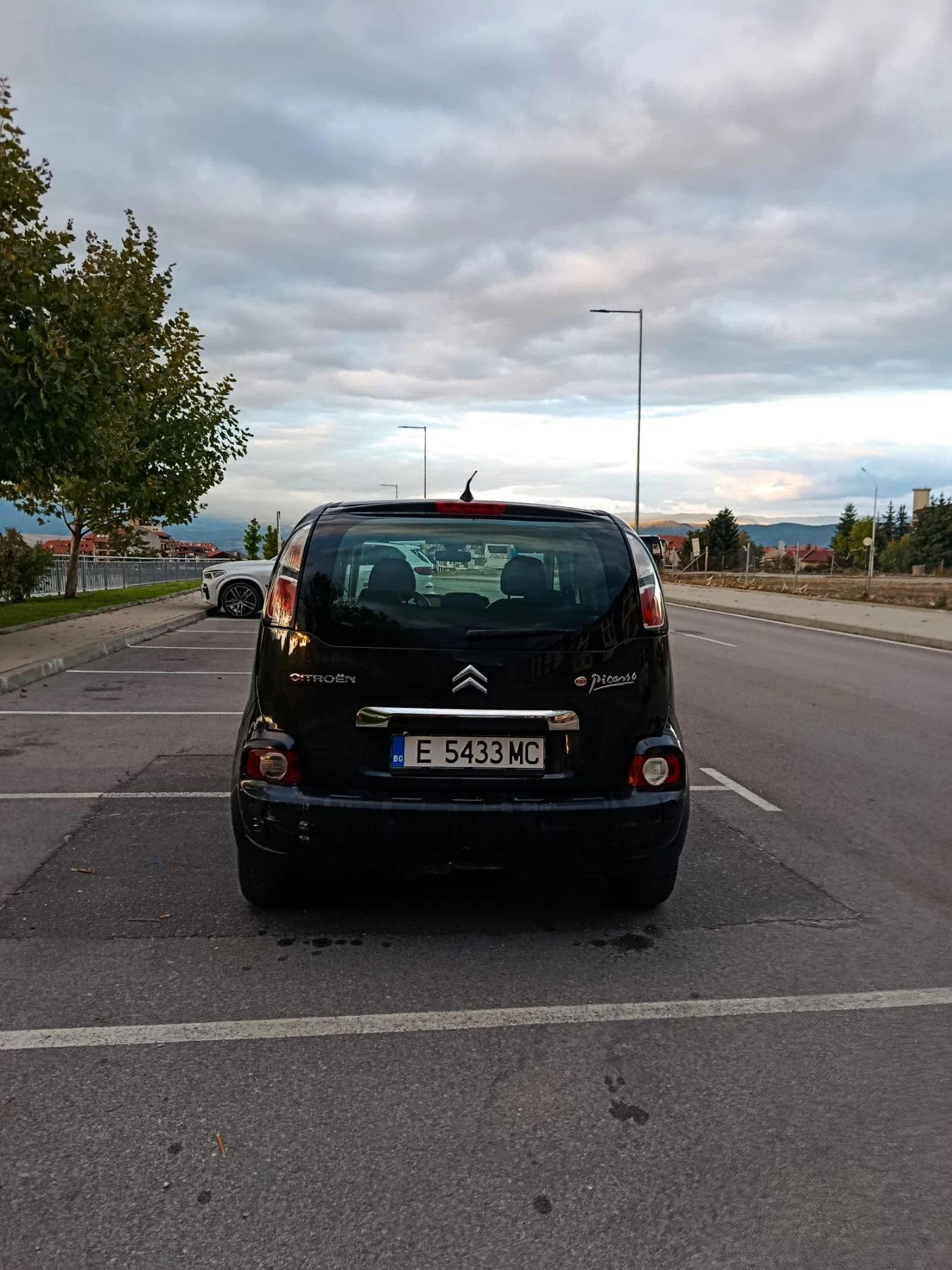Citroen C3 Picasso, снимка 5 - Автомобили и джипове - 56247838