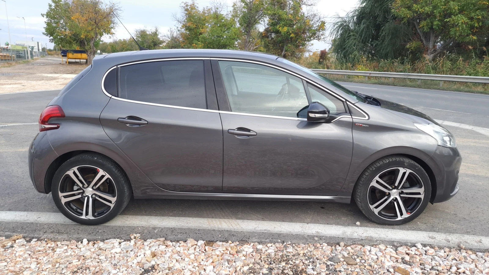Peugeot 208 1.2i GT Line | Mobile.bg � ����������� 7