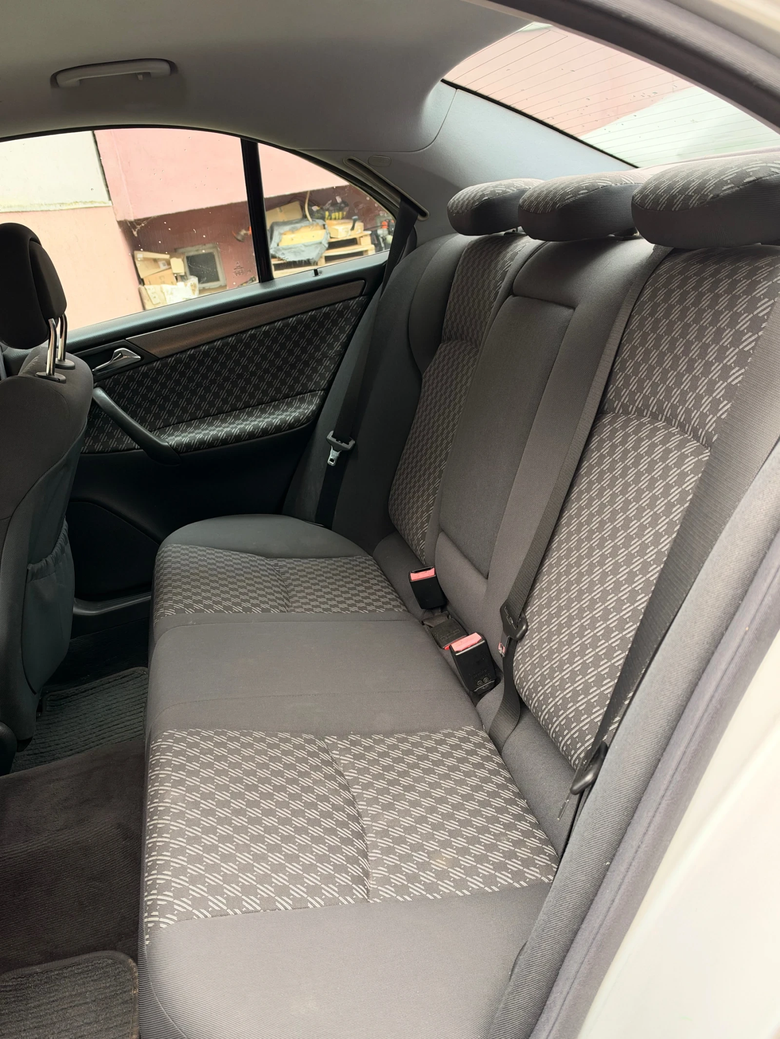 Mercedes-Benz C 200 2.0 | Mobile.bg � ����������� 8