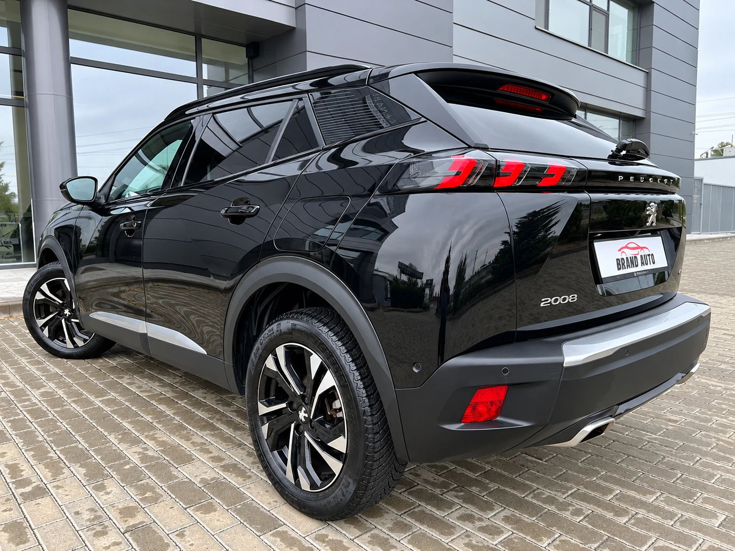 Peugeot 2008 * GT - PACK * 130 k.c. AUTOMATIC, снимка 7 - Автомобили и джипове - 56747637