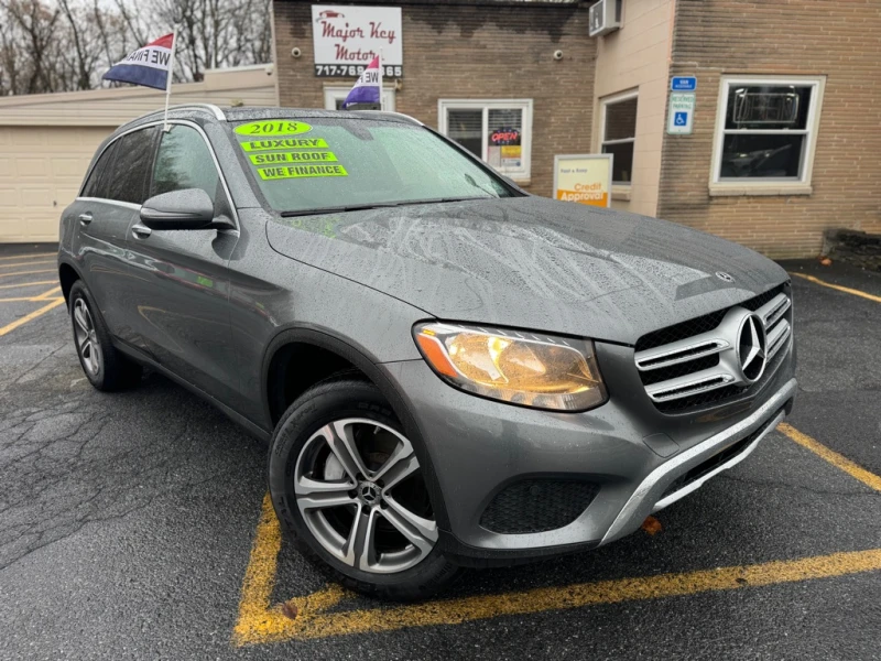 Mercedes-Benz GLC 300 4MATIC/BURMESTER/PANO/NAVI/ПОДГРЕВ/КАМЕРИ, снимка 1 - Автомобили и джипове - 48463166