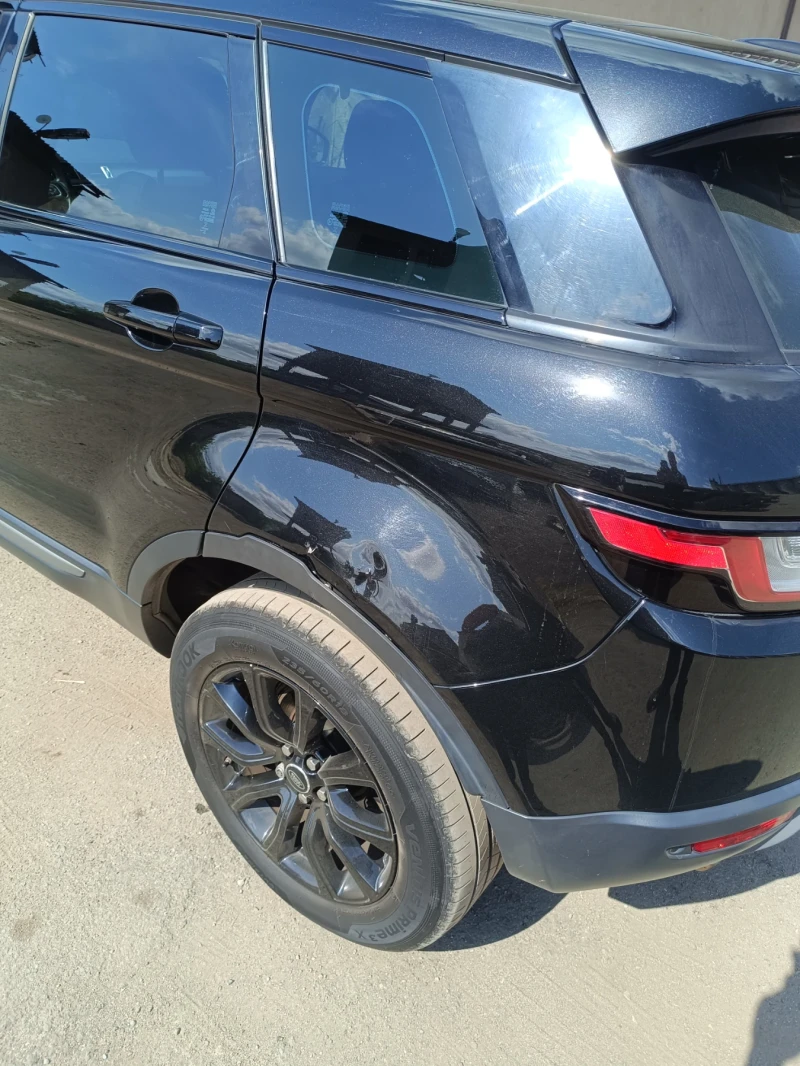 Land Rover Range Rover Evoque 2.0 D, снимка 3 - Автомобили и джипове - 51835353