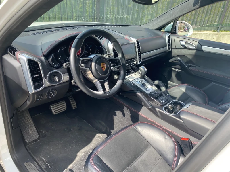 Porsche Cayenne Gts, снимка 7 - Автомобили и джипове - 52692864