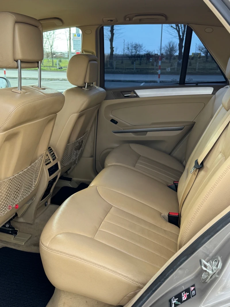 Mercedes-Benz ML 320 4matic, снимка 8 - Автомобили и джипове - 52973635