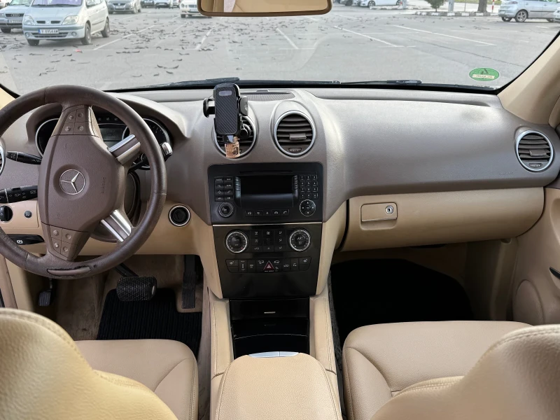 Mercedes-Benz ML 320 4matic, снимка 7 - Автомобили и джипове - 52973635