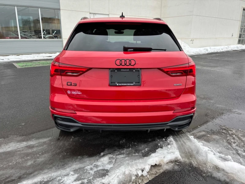 Audi Q3 Progressiv  CARFAX, снимка 4 - Автомобили и джипове - 53108787