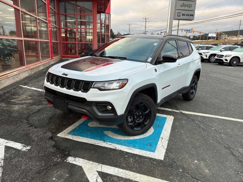 Jeep Compass * Trailhawk * CARFAX * ЗАДНА КАМЕРА * ПОДГРЕВИ