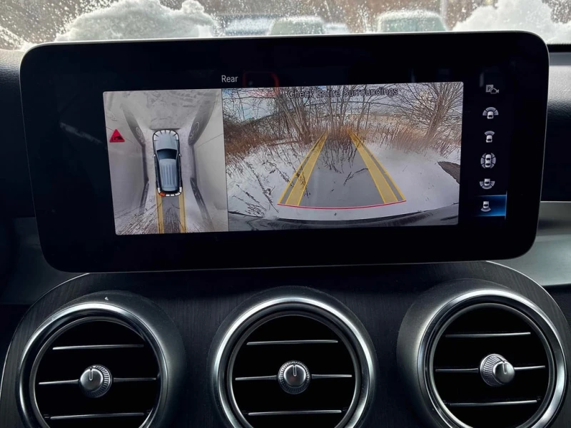 Mercedes-Benz GLC 300 * CARFAX * ПРЕДСТАВИТЕЛСТВО НА MERCEDES, снимка 11 - Автомобили и джипове - 53302850