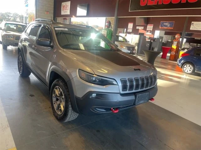 Jeep Cherokee Trailhawk 4x4 КРАЙНА ЦЕНА, снимка 2 - Автомобили и джипове - 48239348