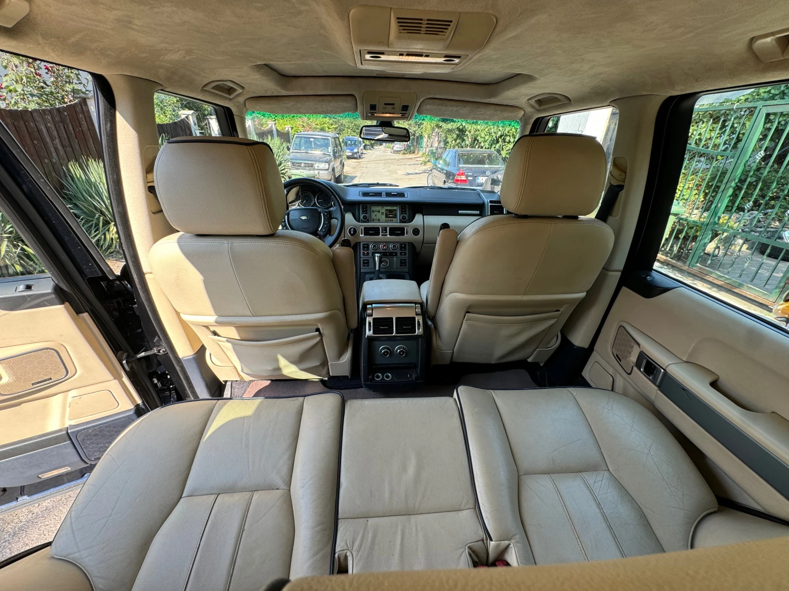 Land Rover Range rover Vogue 3.6 - изображение 8