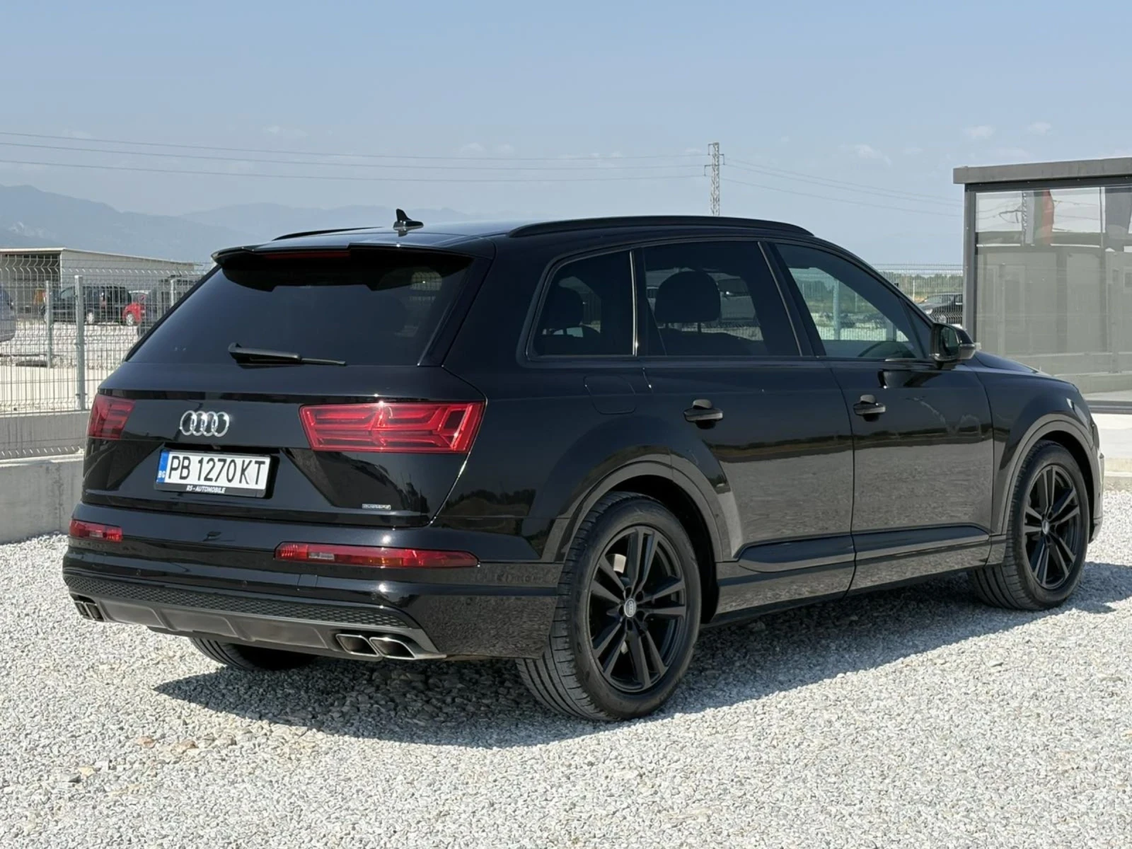 Audi Q7 Sline - изображение 6