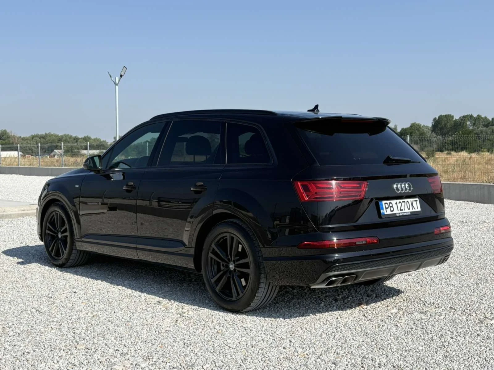 Audi Q7 Sline - изображение 4