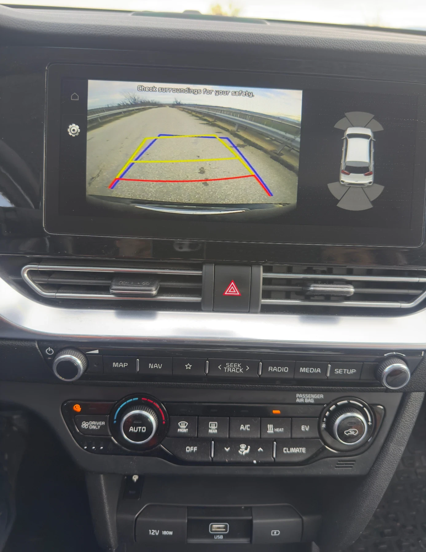 Kia Niro EV 64 KW     | Mobile.bg   12