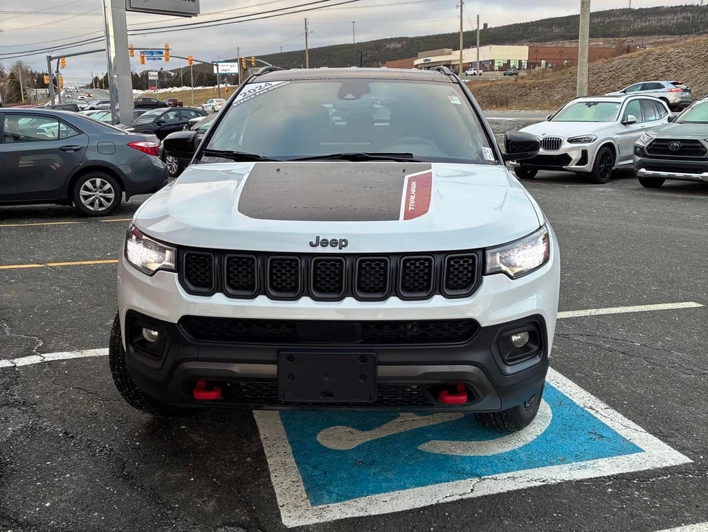 Jeep Compass * Trailhawk * CARFAX * ЗАДНА КАМЕРА * ПОДГРЕВИ - изображение 6