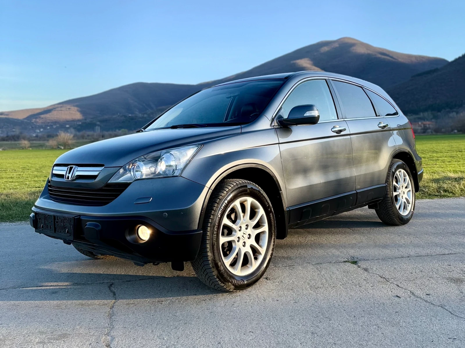 Honda Cr-v 2.0 БЕНЗИН * АВТОМАТ * СЕРВИЗНА ИСТОРИЯ , снимка 4 - Автомобили и джипове - 53813767