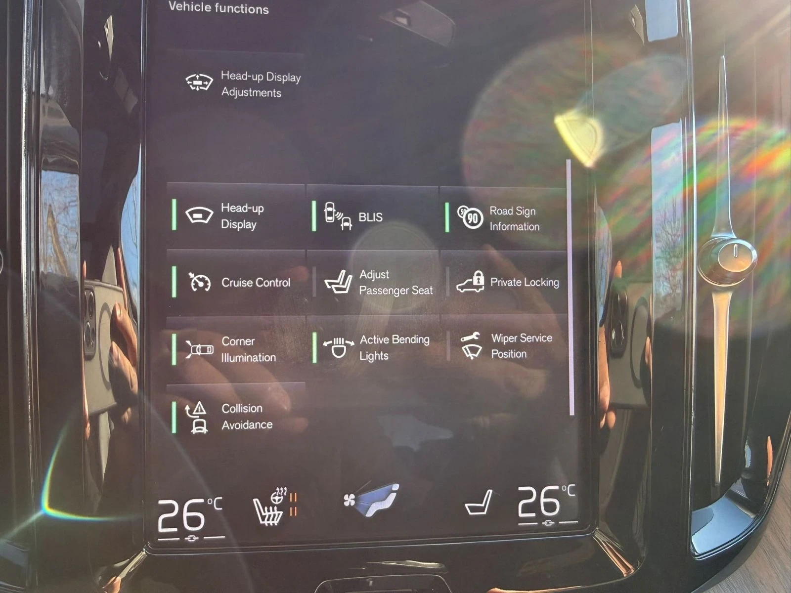 Volvo XC60 Inscription* 360камери* Подгрев* обдух* HUD* Keyle, снимка 14 - Автомобили и джипове - 54077745