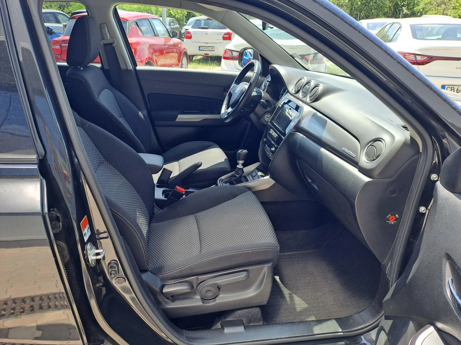 Suzuki Vitara 1.4 GL+ MHEV Booster Jet 4X4 Лятна Промоция, снимка 13 - Автомобили и джипове - 55112746