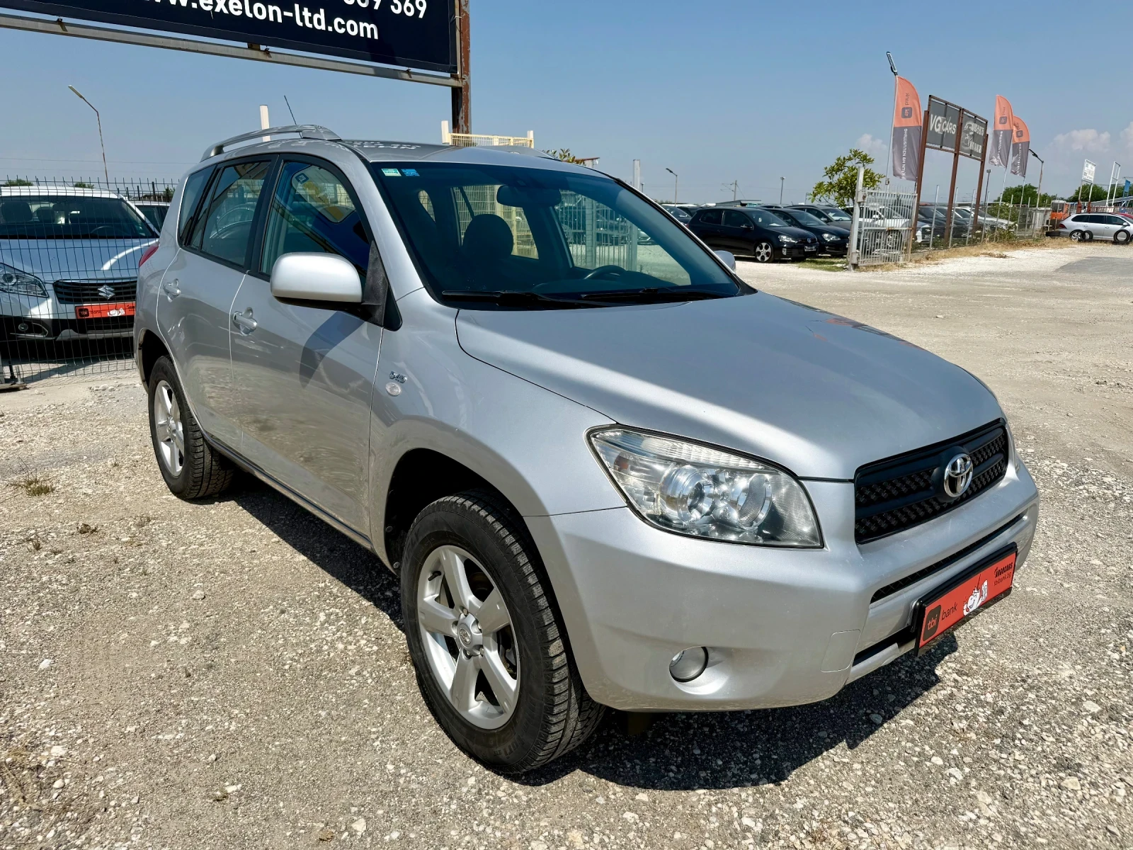 Toyota Rav4 2.2D4D 136 k.c, снимка 2 - Автомобили и джипове - 55115163