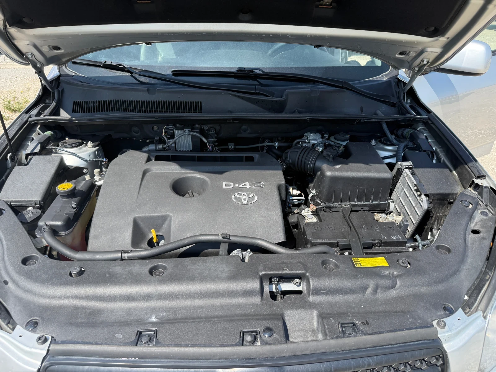 Toyota Rav4 2.2D4D 136 k.c, снимка 9 - Автомобили и джипове - 55115163
