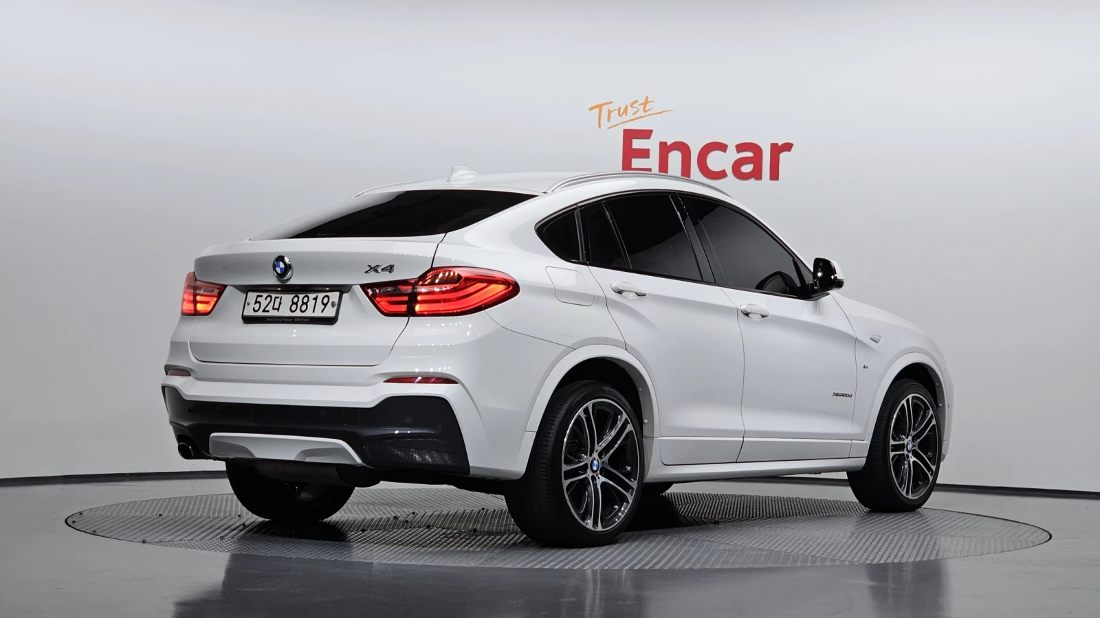 BMW X4 xDrive20d* HUD* ЕЛ. БАГАЖНИК* ЛЮК* КРАЙНА ЦЕНА, снимка 2 - Автомобили и джипове - 55349631