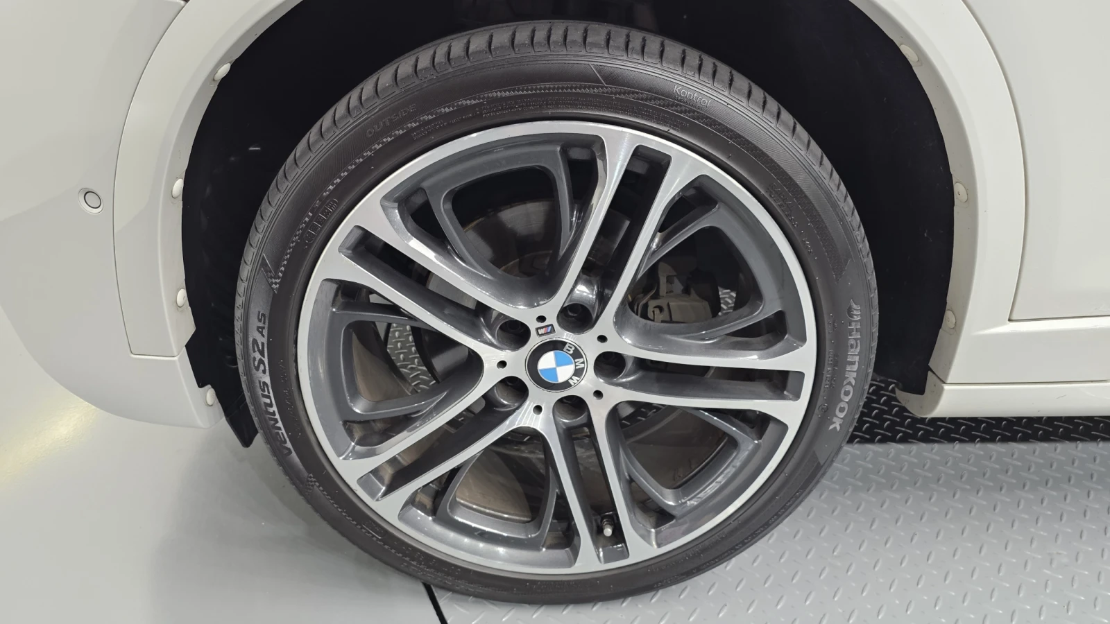 BMW X4 xDrive20d* HUD* ЕЛ. БАГАЖНИК* ЛЮК* КРАЙНА ЦЕНА, снимка 5 - Автомобили и джипове - 55349631