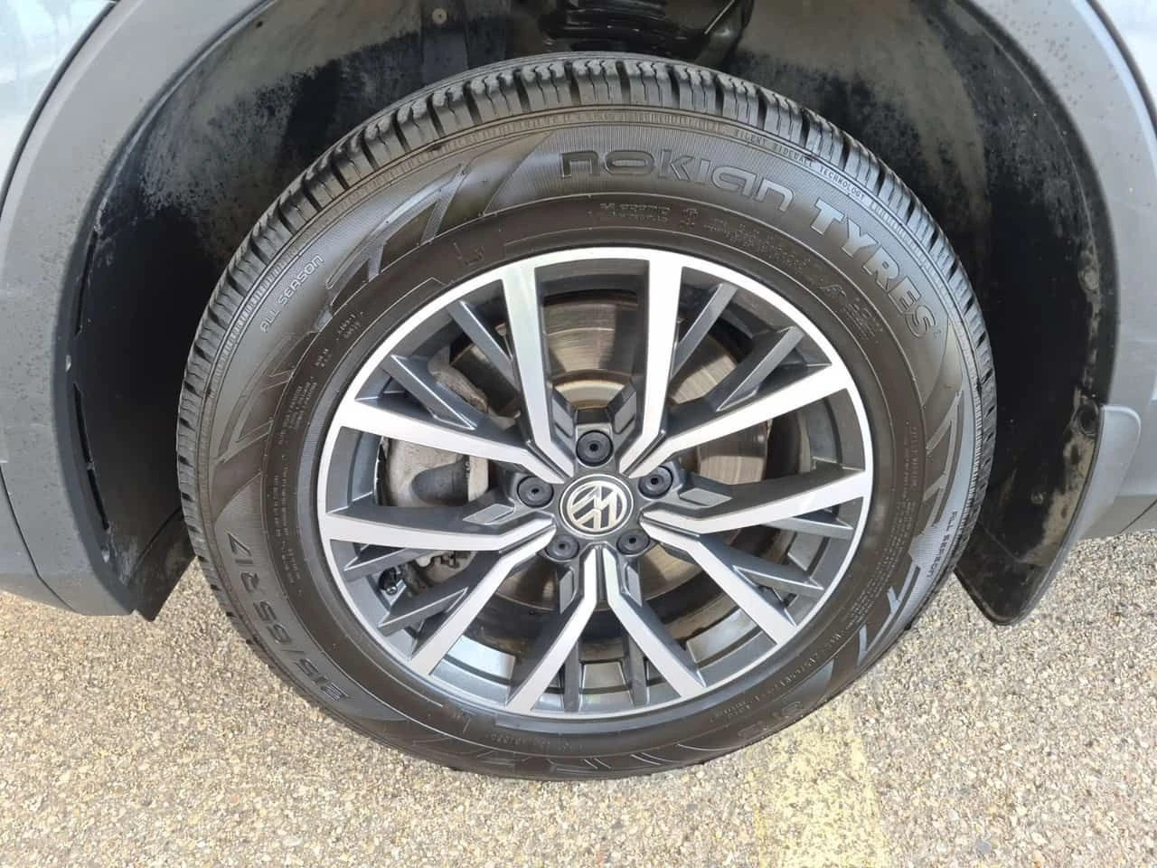 VW Tiguan * COMFORTLINE * CARFAX * 2 ����� * BLIND SPOT *  | Mobile.bg � ����������� 6