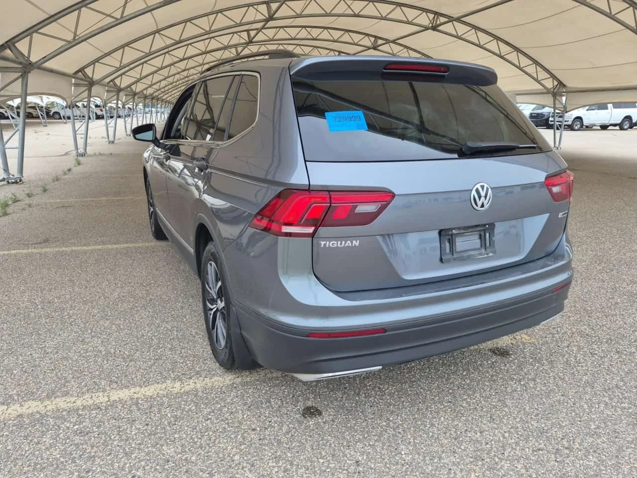 VW Tiguan * COMFORTLINE * CARFAX * 2 ����� * BLIND SPOT *  | Mobile.bg � ����������� 4