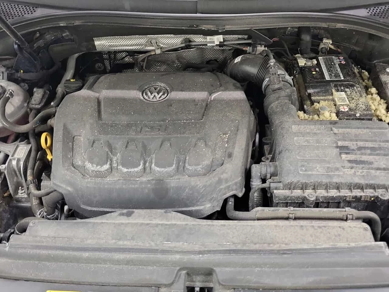 VW Tiguan * CARFAX * АВТОКРЕДИТ БЕЗ ПЪРВОНАЧАЛНА ВНОСКА, снимка 17 - Автомобили и джипове - 55460168