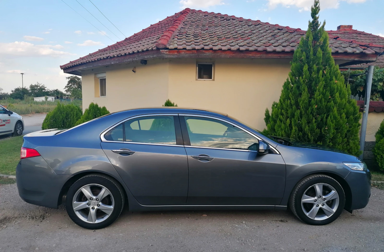 Honda Accord 2.0i-VTEC  FACELIFT | Mobile.bg � ����������� 10