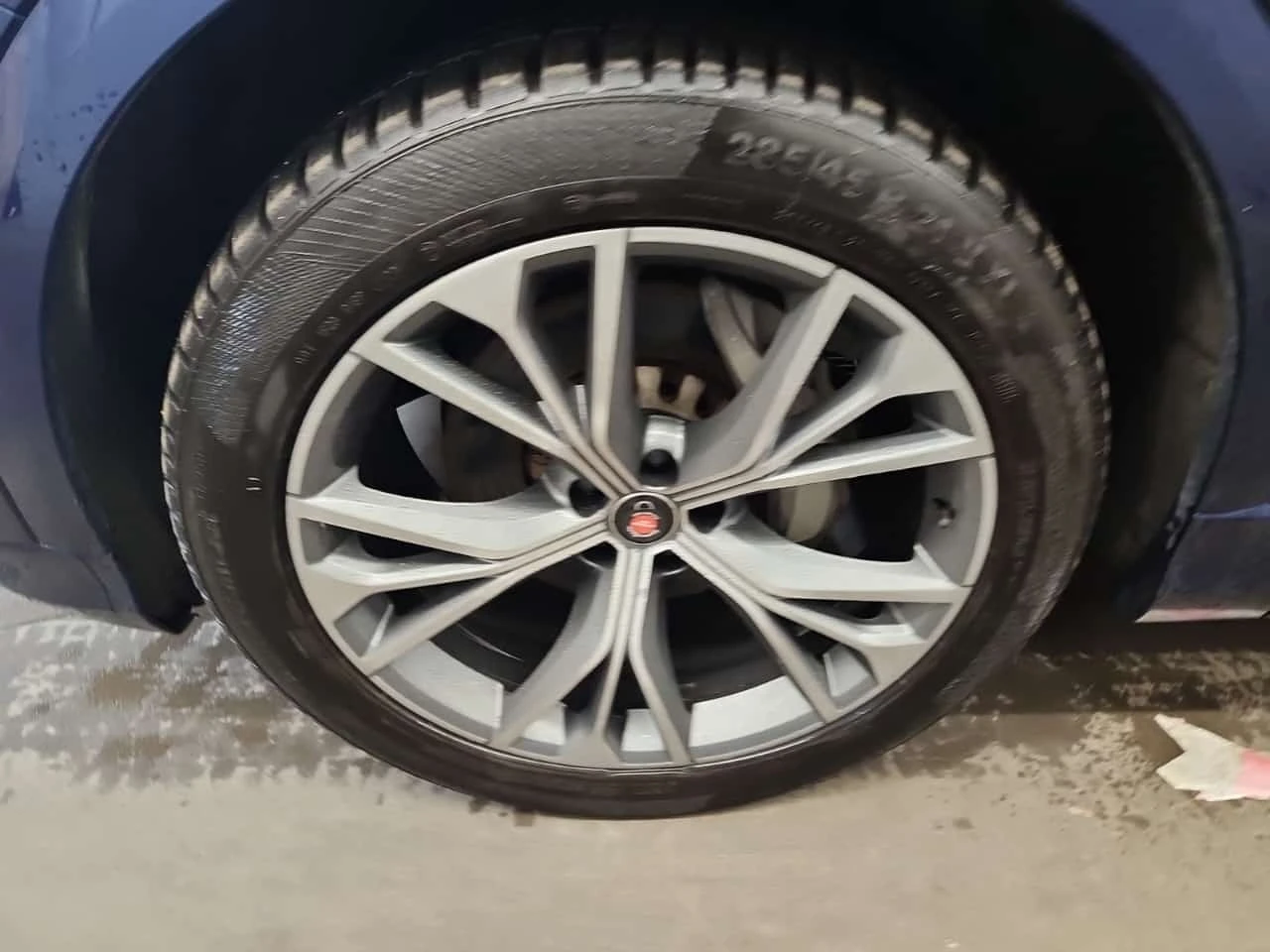 Audi Q8 * PROGRESSIV * CARFAX * ОБДУХВАНЕ * 360 * ПАНО * , снимка 7 - Автомобили и джипове - 56619291
