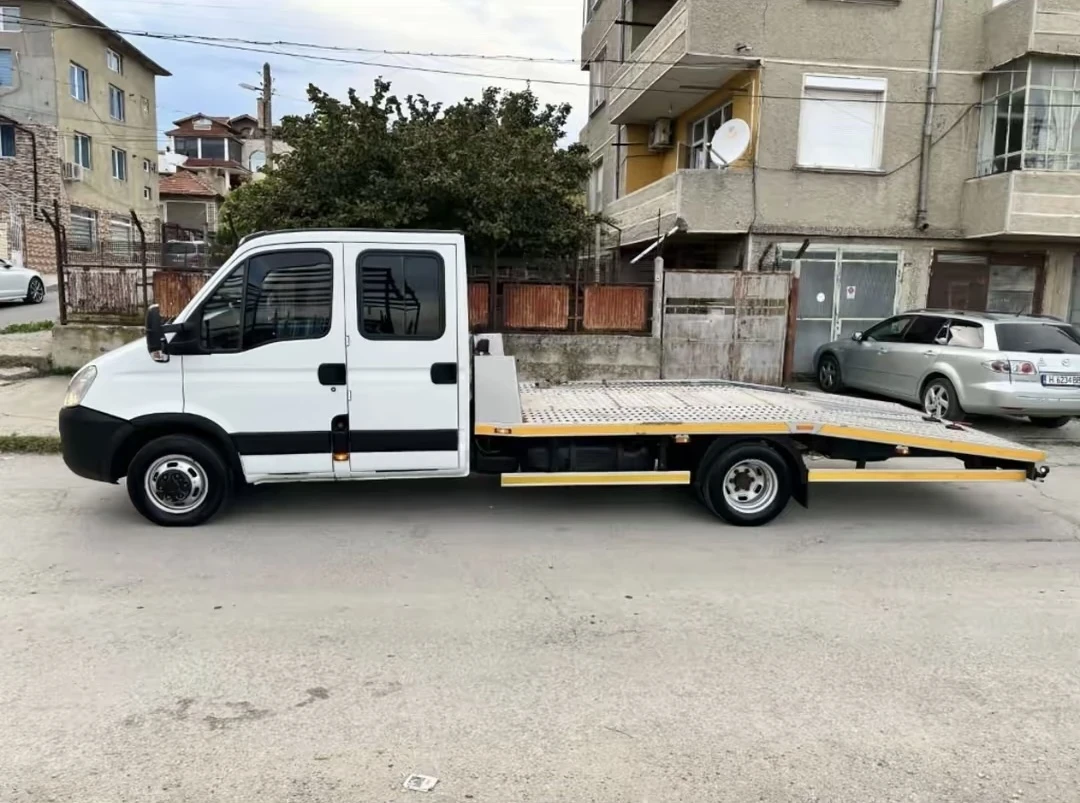 Iveco Daily, снимка 3 - Бусове и автобуси - 53881170