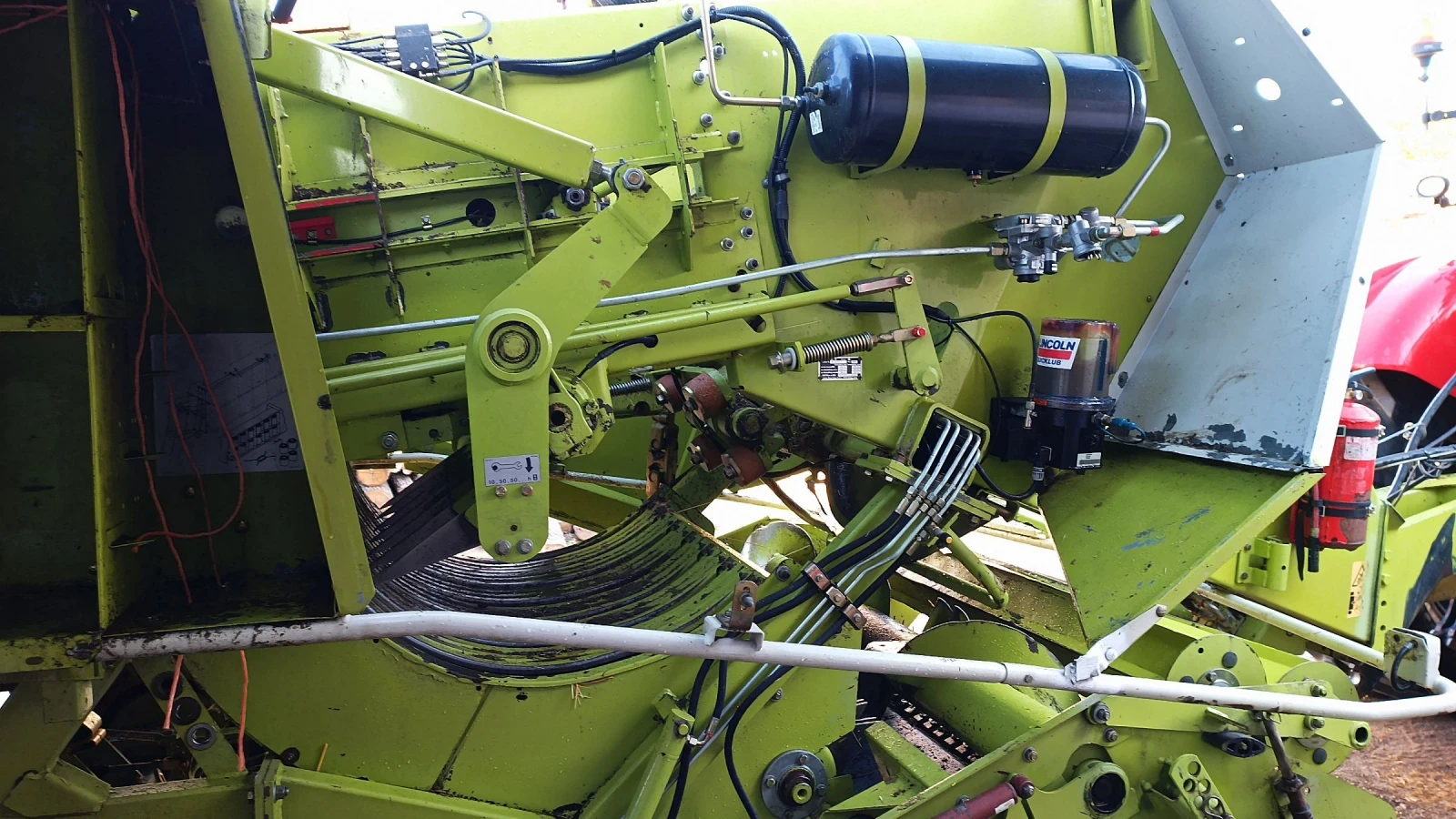 Балировачка Claas 2200, снимка 8 - Селскостопанска техника - 55362613