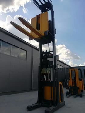 Електрокар Jungheinrich, снимка 3