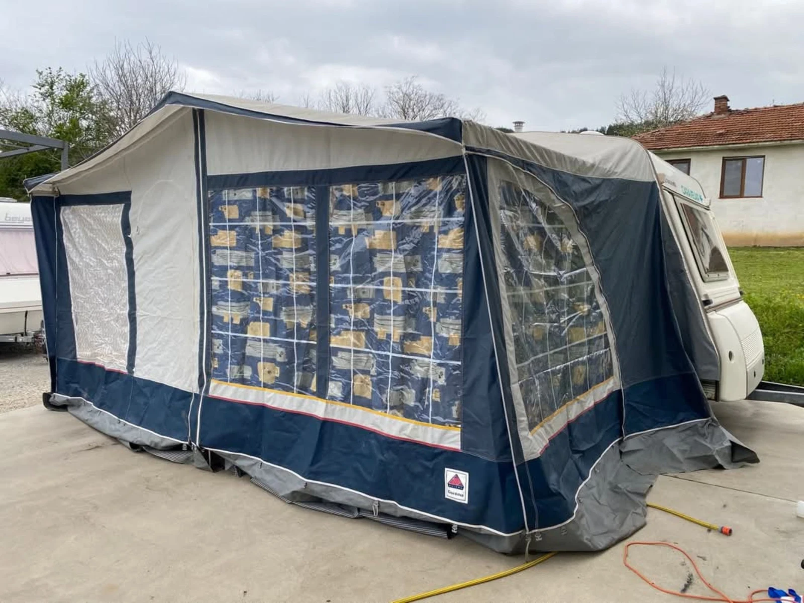Каравана Caravelair Bamba 416 - изображение 5